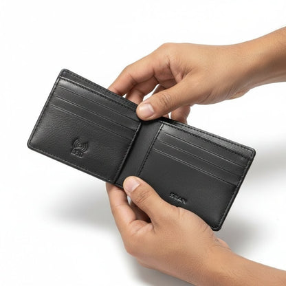 Black Baron Elite Carbon Fiber Texture Men's RFID Leather Wallet Open in Hand Black