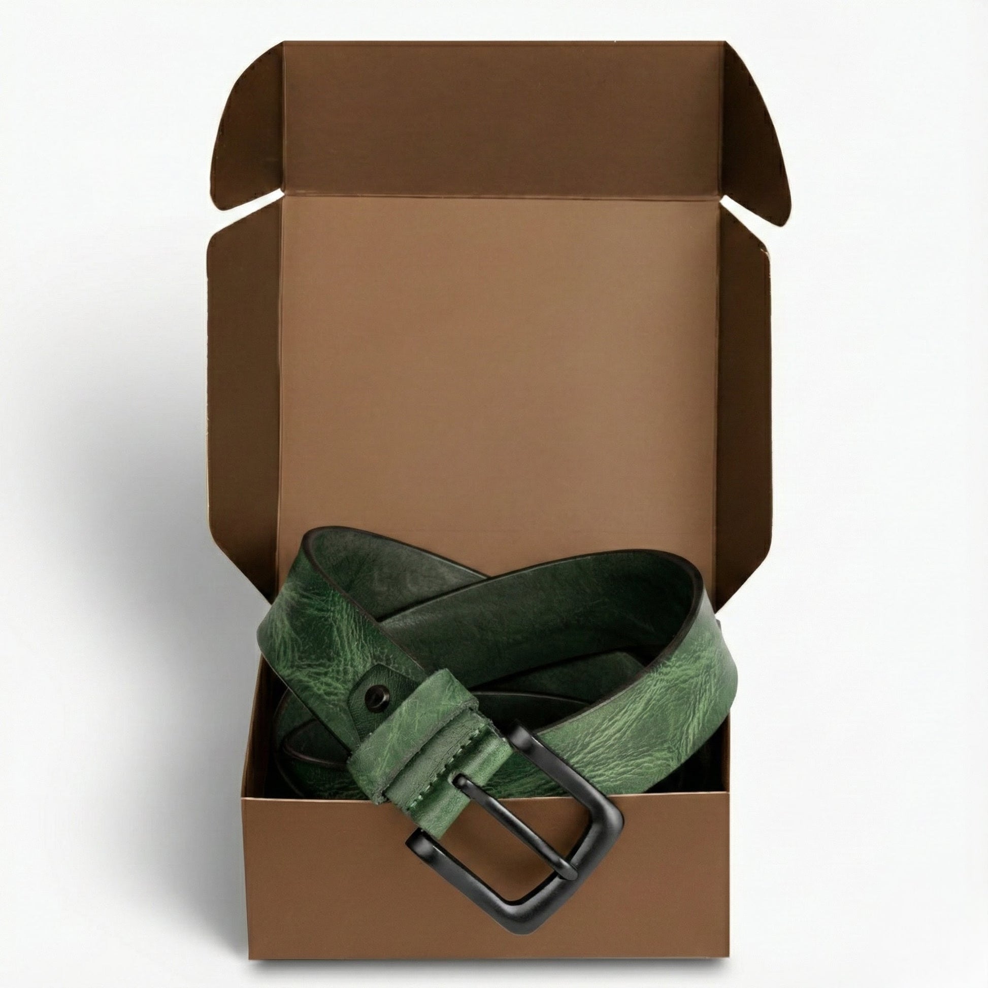 STAN Hammer Mens Full Grain Leather Belt Box Closeup Forest Green