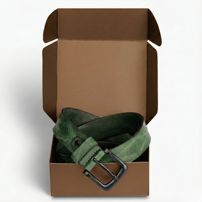 STAN Hammer Mens Full Grain Leather Belt Box Closeup Forest Green