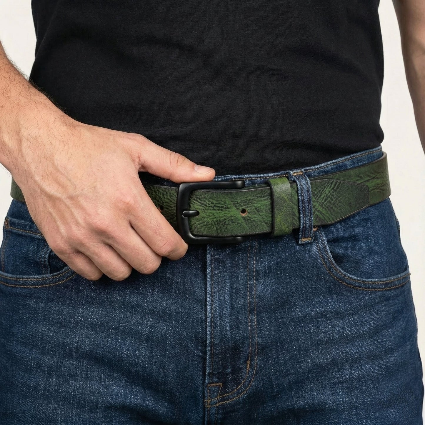 STAN Hammer Mens Full Grain Leather Belt Closeup Model Antique Green
