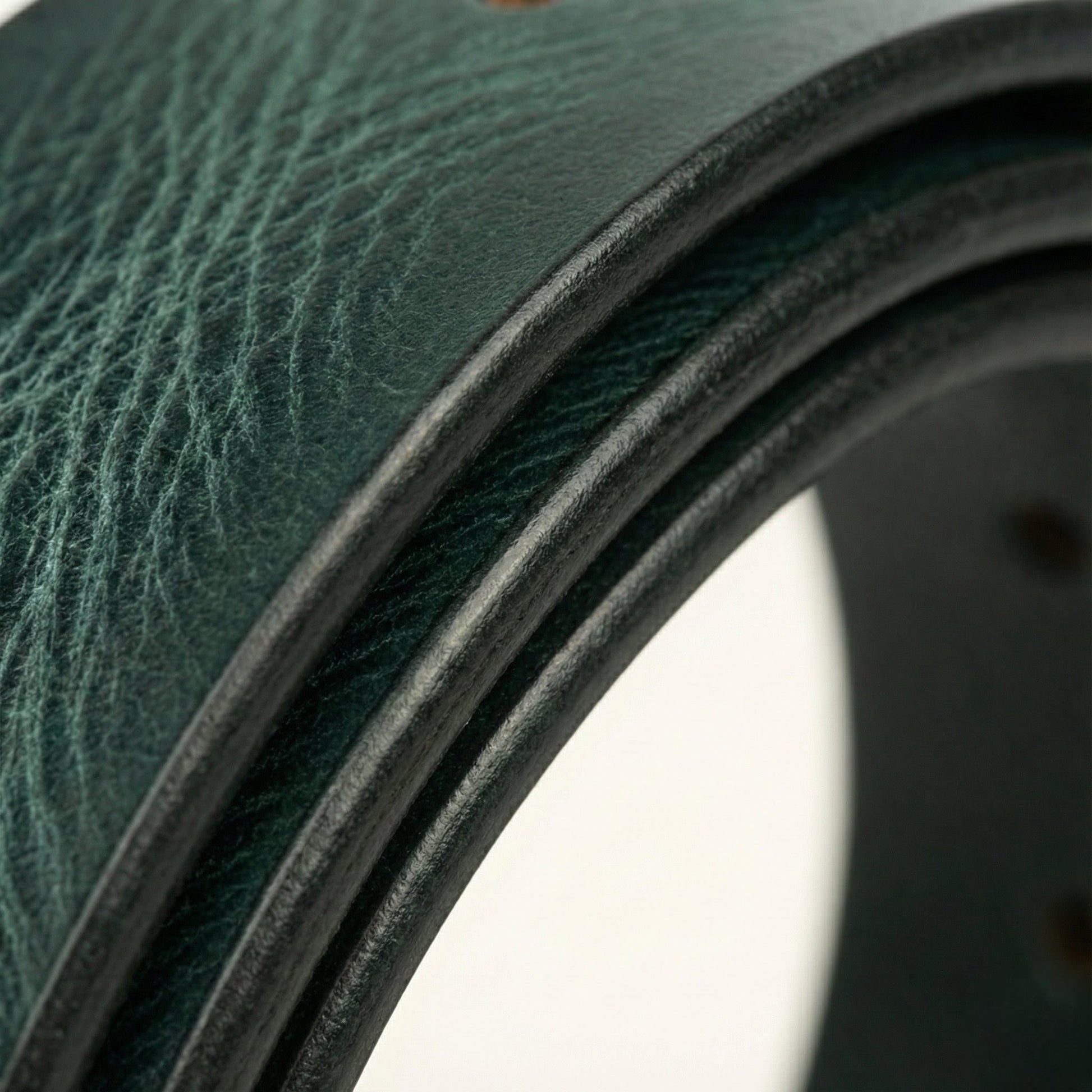 STAN Hammer Mens Full Grain Leather Belt Edge Closeup Forest Green