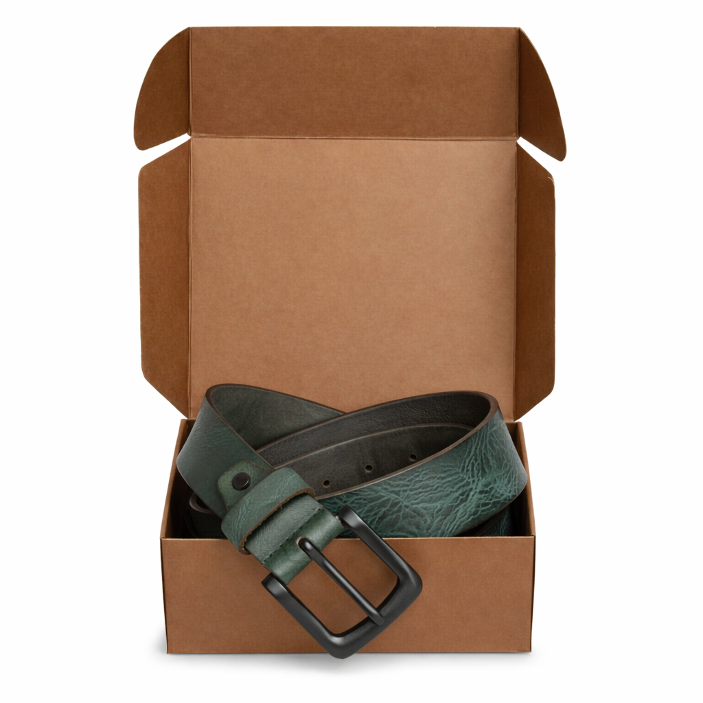 STAN Hammer Mens Full Grain Leather Belt in Box Closeup Forest Green