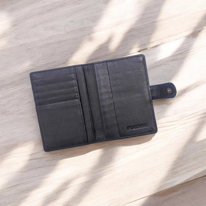Nomad Snap Leather Passport Holder