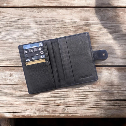 Nomad Snap Leather Passport Holder